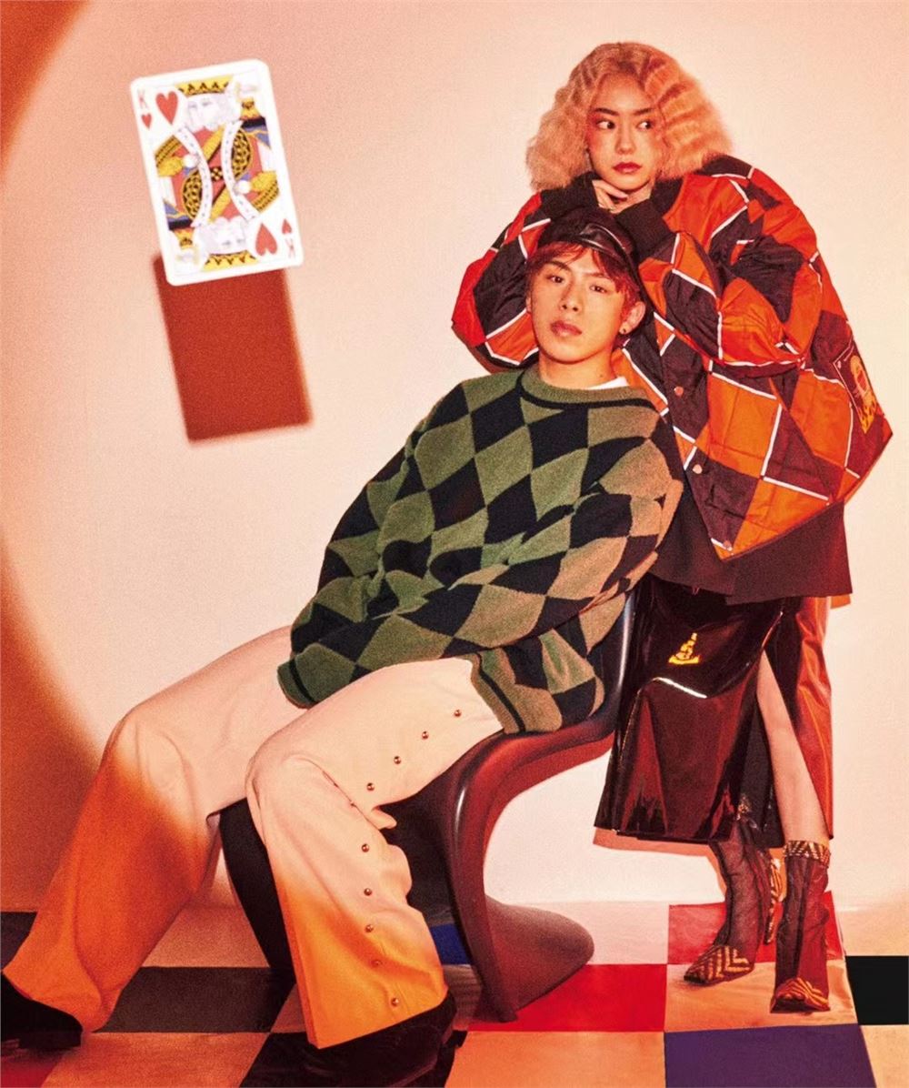 【瑜伽健身上新】 《NYLON》 2021年11月号日本时尚杂志